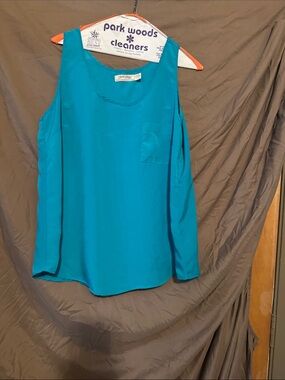 Eddie Bauer Teal Scoop Neck Tank with Chest Pocket